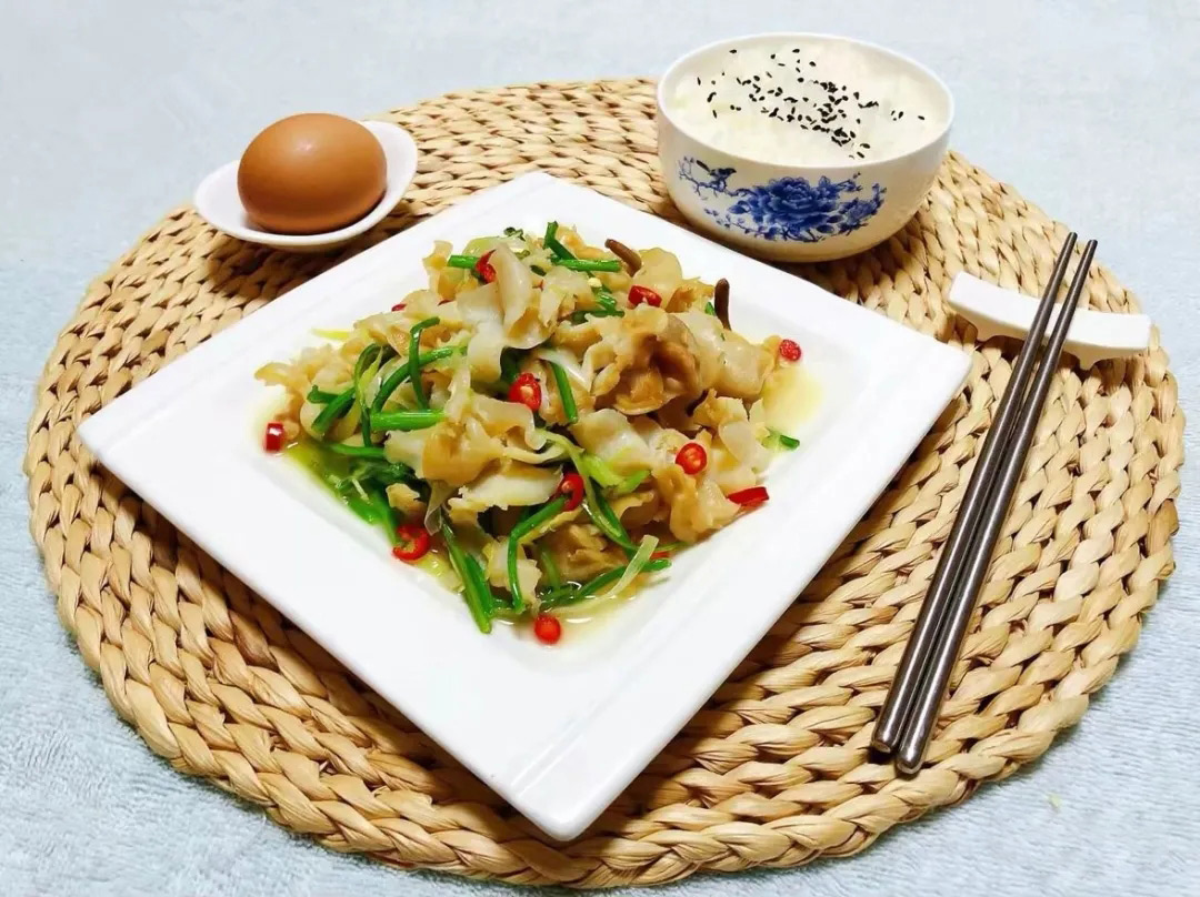 【蔥爆海螺片】做法|味道鮮美，營養(yǎng)充足，快試試動手制作吧